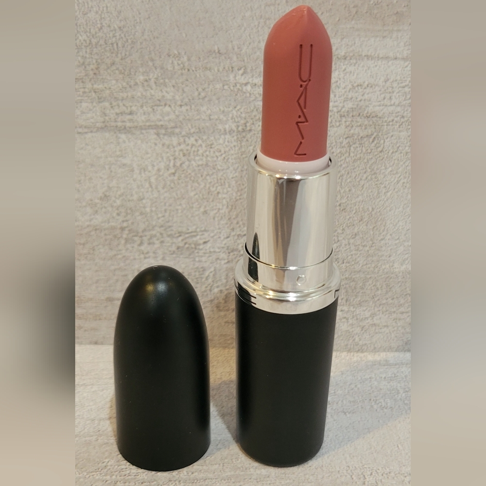 MAC, M·A·Cximal Sleek Satin Lipstick, Sitting Pretty
